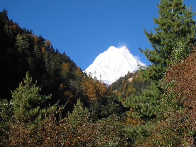 Vous aurez reconnu le Manaslu, 8me sommet du monde