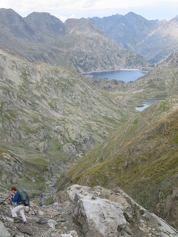 au loin, le lac de Respomuso